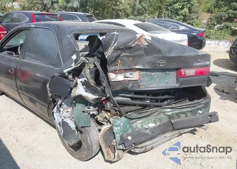 1999 Toyota Camry Ce из США, поврежденный, VIN 4T1BG22K2XU590456